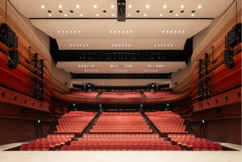 新・複合施設「おにクル」